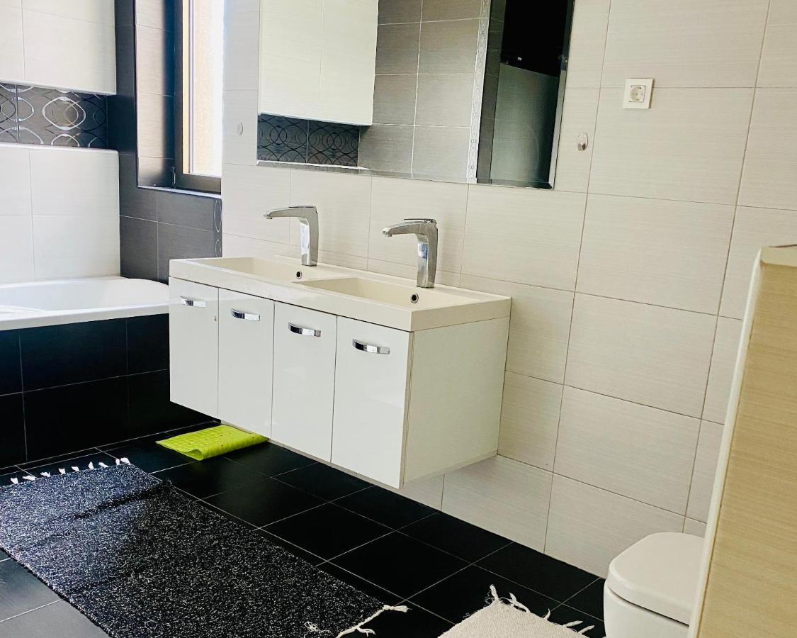 Villa Sunny Side Apartment Skopje Dolno Solnje Eksteriør bilde