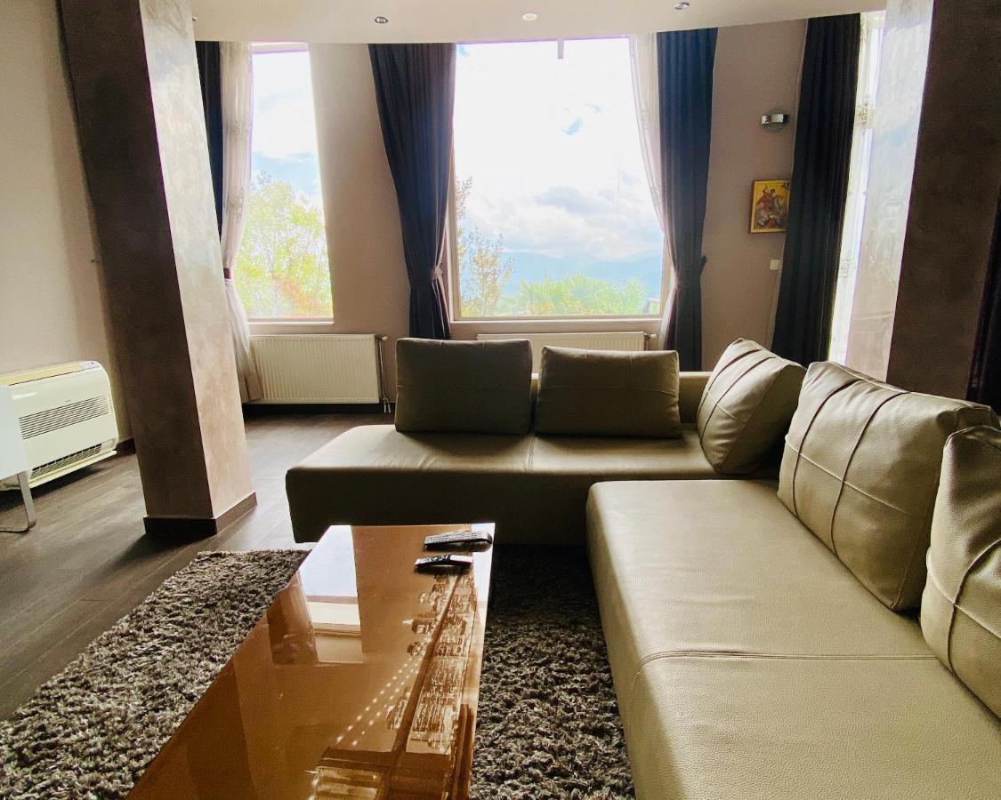 Villa Sunny Side Apartment Skopje Dolno Solnje Eksteriør bilde